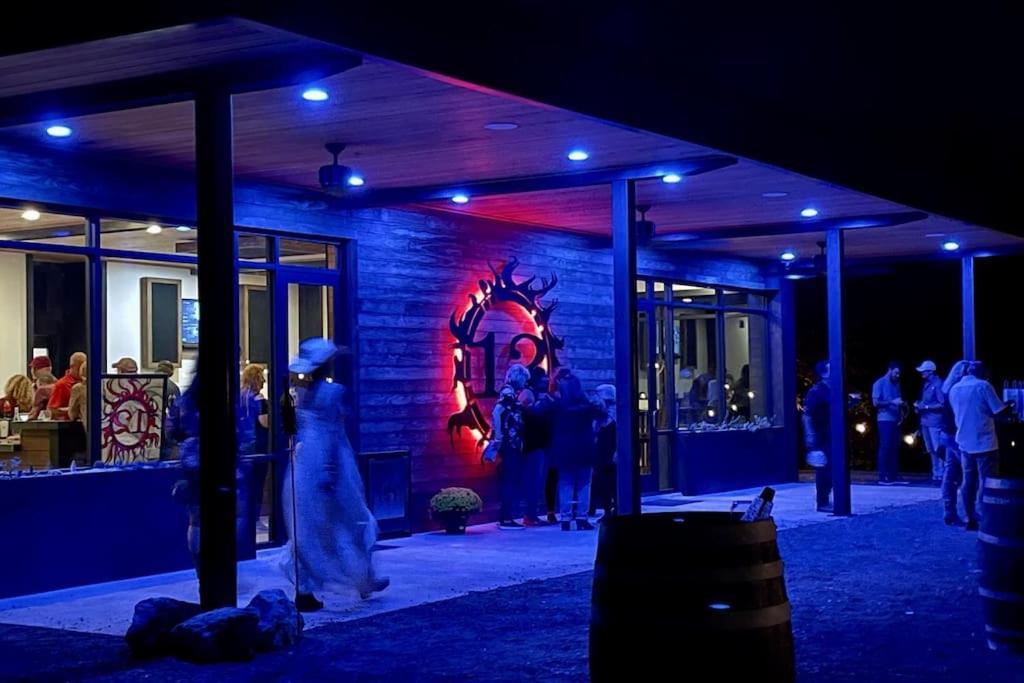 Hotel 12 Fires Luxury Glamping With Heating #1 Johnson City Exterior foto