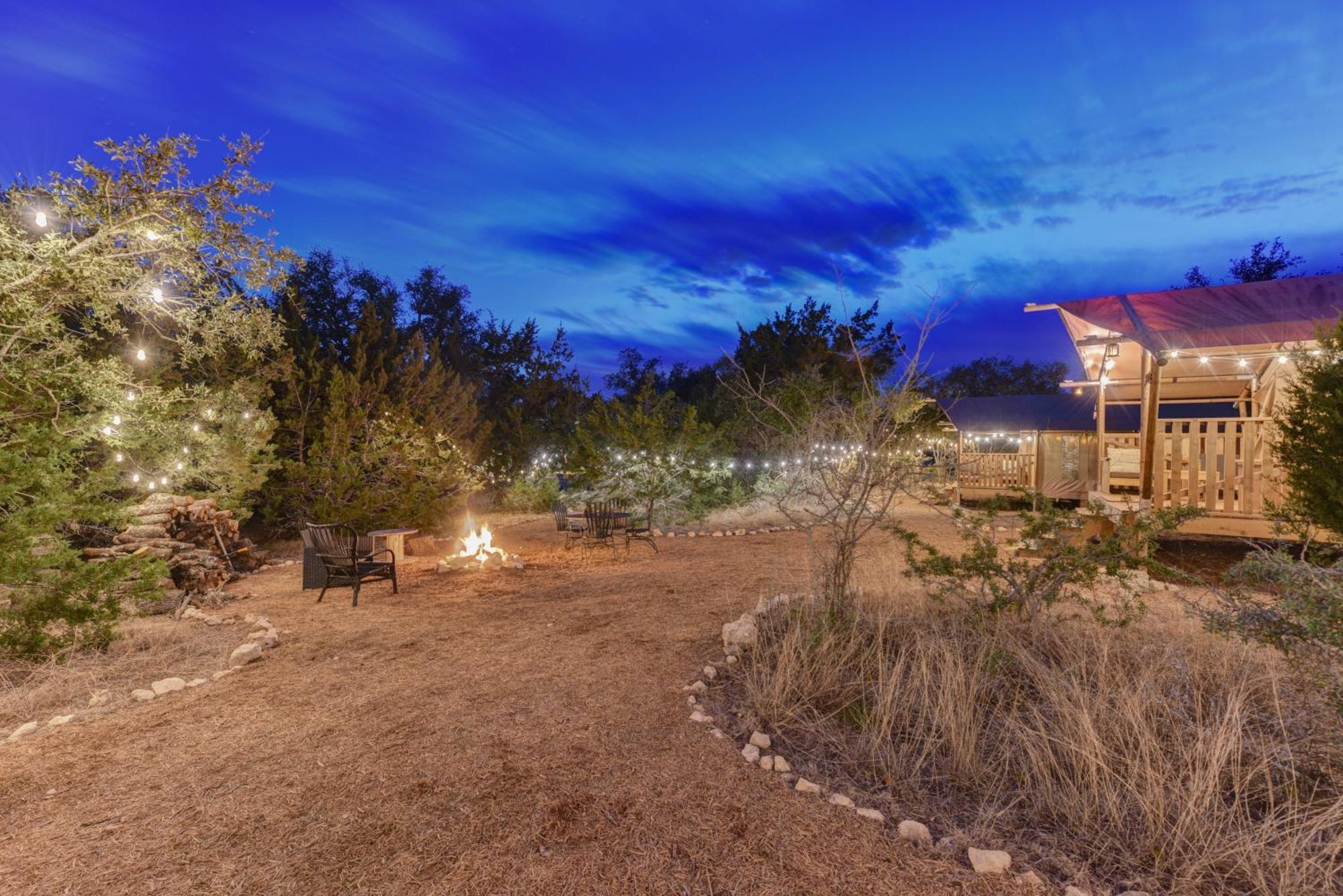 Hotel 12 Fires Luxury Glamping With Heating #1 Johnson City Exterior foto